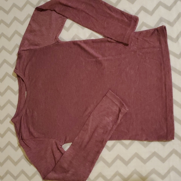 32° Heat thermal underwear for girls. Size small, top and bottom. - Picture 2 of 3